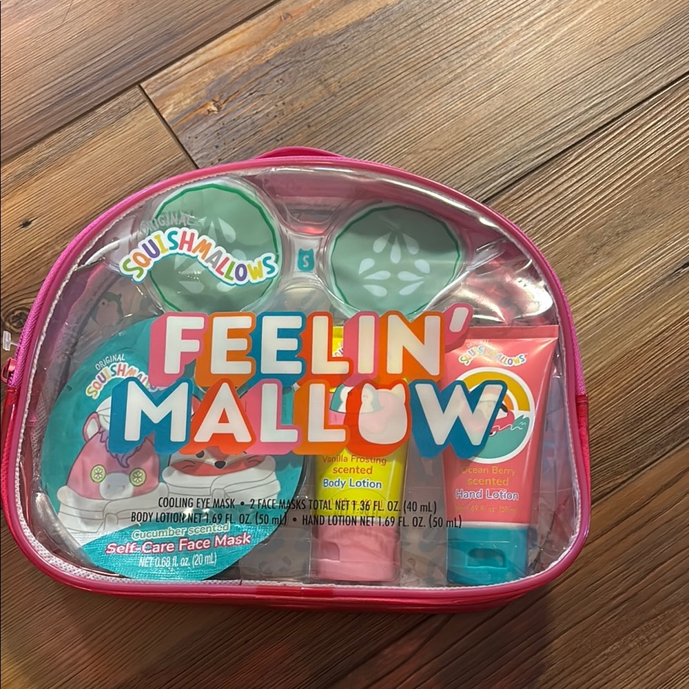 Squishmallows Feelin' Mallow Self-Care Set